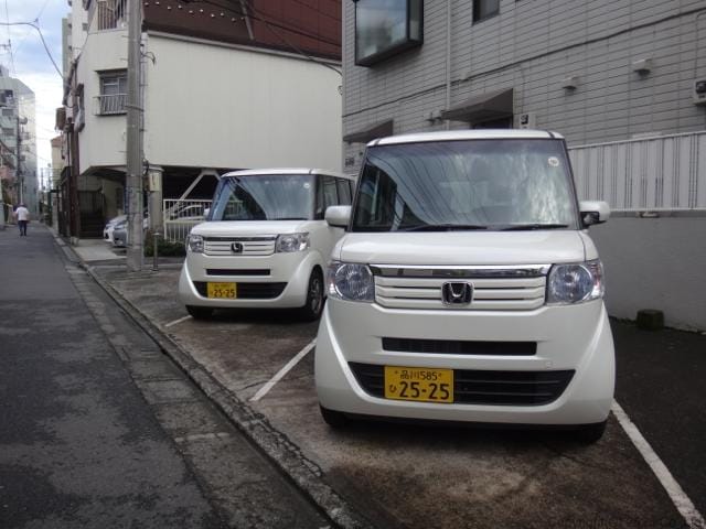 当社の作業車、全て軽自動車