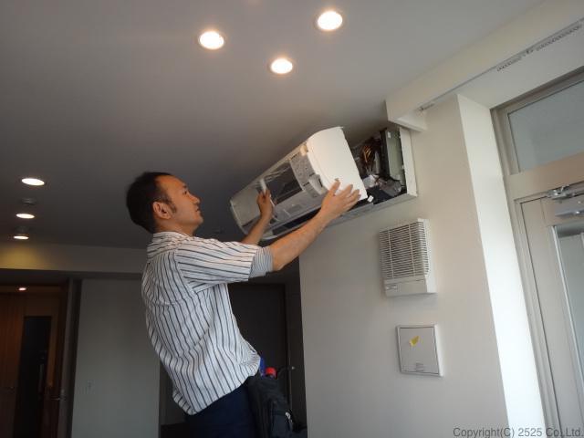 エアコンクリーニングを施工