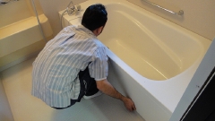 バスタブ下部（エプロン内）高圧洗浄