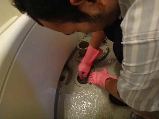 お風呂クリーニング,排水口のパーツ