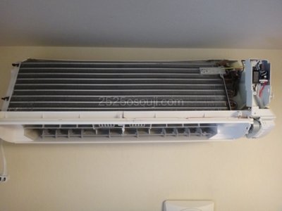 AY-A22SEアルミフィンがむき出しとなりました