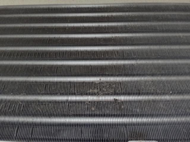 AY-D22EX洗浄前のアルミフィン