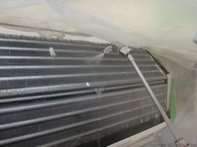 ay-d63sxアルミフィン部分を洗浄