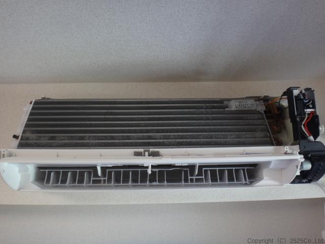 ay-e40exアルミフィンがむき出しになりました